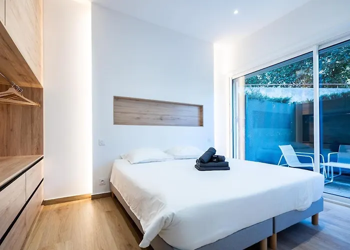 아파트 L'essenza D'azur 니스