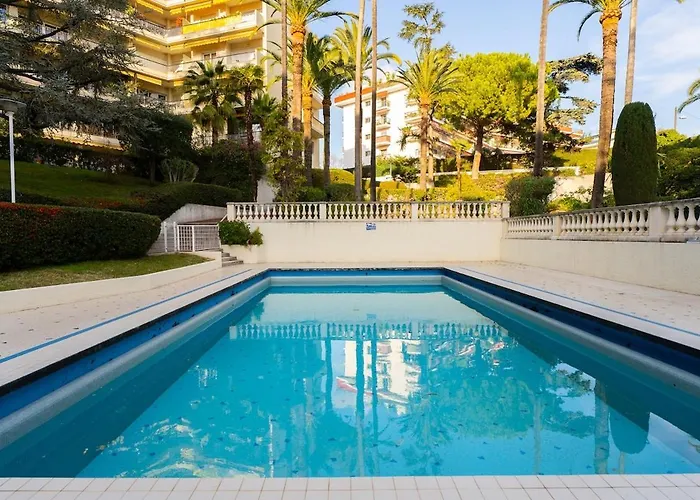 L'essenza D'azur Апартаменты